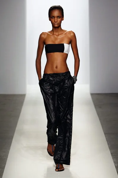 Look 23